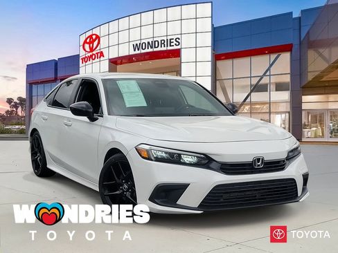 Used 2022 Honda Civic Sport image 1