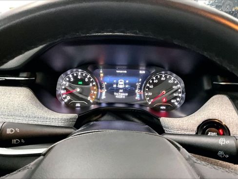Used 2024 Jeep Compass Latitude AWD/4WD image 25