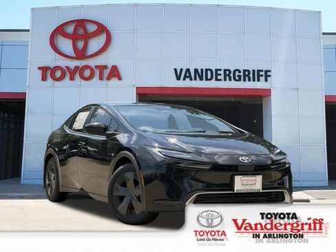 New 2026 Toyota Prius Plug-In Hybrid FWD image 1