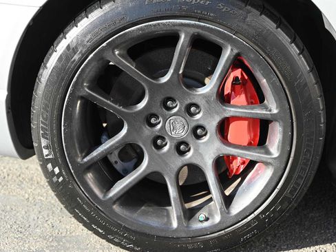 Used 2004 Dodge Viper SRT-10 RWD image 9