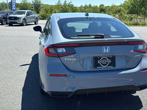 Used 2024 Honda Civic Sport image 8