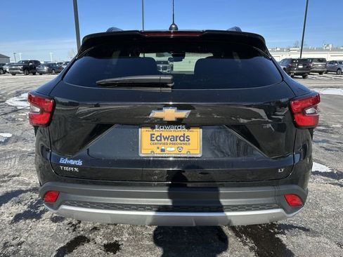 Used 2024 Chevrolet Trax LT image 31