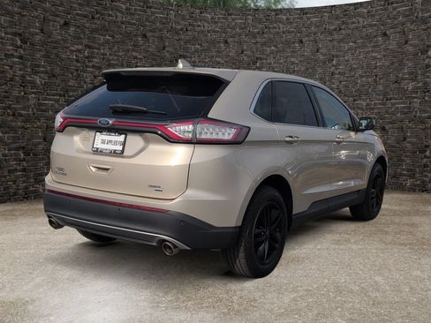 Used 2017 Ford Edge SEL w/ Equipment Group 201A AWD/4WD image 7