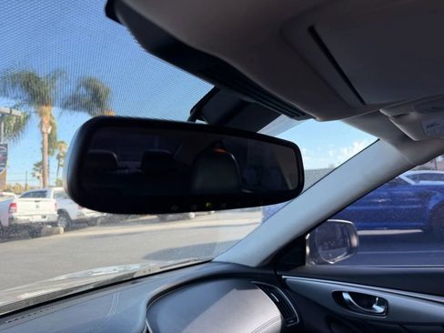 Used 2020 INFINITI Q50 Luxe w/ Essential Package (3.0T Luxe) image 21