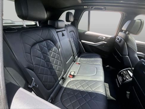 Used 2023 BMW X5 M50i w/ Climate Comfort Package AWD/4WD image 18