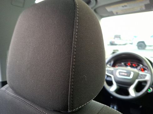 Certified 2022 GMC Terrain SLE w/ Driver Convenience Package image 13