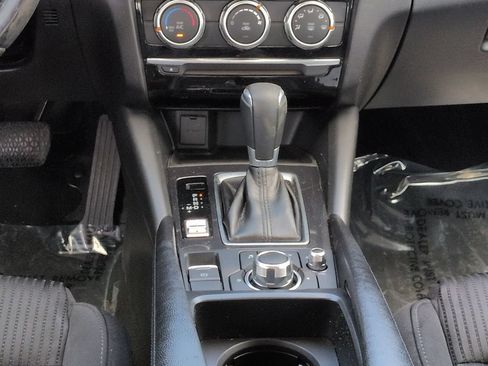 Used 2017 MAZDA MAZDA6 Sport FWD image 17