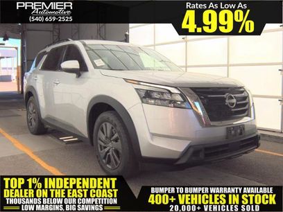 Used 2024 Nissan Pathfinder SV