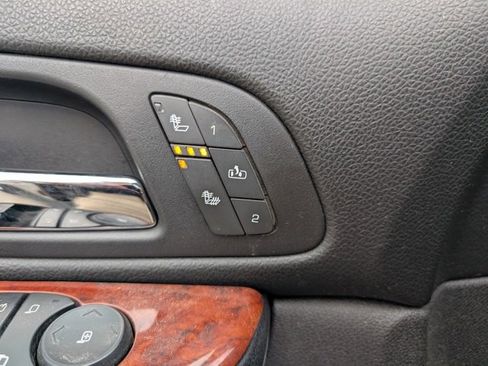 Used 2013 GMC Yukon XL SLT w/ SLT-2 Equipment Package image 5