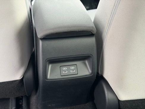 Certified 2023 Toyota Corolla LE w/ LE Convenience Package image 20