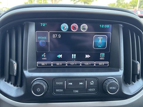Used 2015 Chevrolet Colorado Z71 AWD/4WD image 65