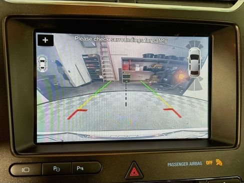 Used 2017 Ford Explorer Limited w/ Equipment Group 303A AWD/4WD image 15