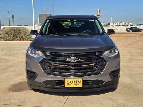 Certified 2021 Chevrolet Traverse LS w/ LPO, Blackout Package image 7