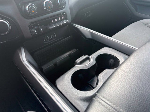 Used 2022 RAM 1500 Big Horn AWD/4WD image 33