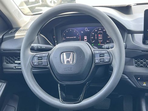 Used 2023 Honda Accord EX image 8