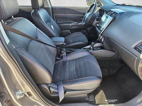 Used 2024 Mitsubishi Outlander Sport AWD image 20