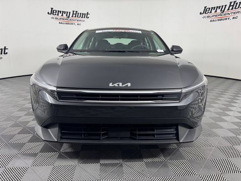 Used 2025 Kia K4 FWD image 4