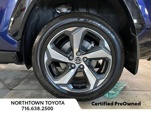 Used 2022 Toyota RAV4 SE image 33