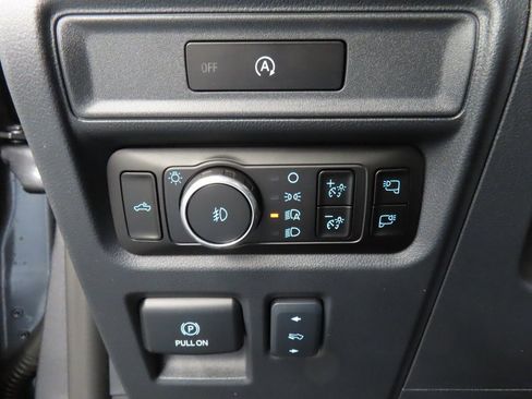 Used 2025 Ford F150 Lariat image 58