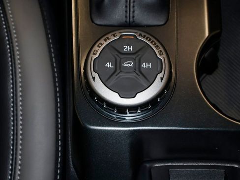 New 2025 Ford Bronco Outer Banks AWD/4WD image 26