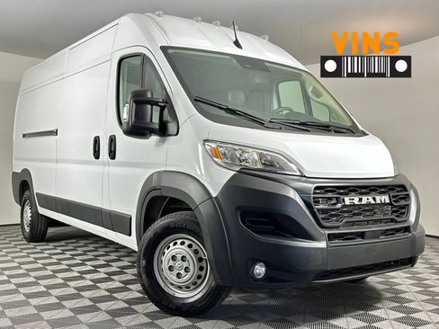 Used 2026 RAM ProMaster 2500 w/ Convenience Group FWD image 1