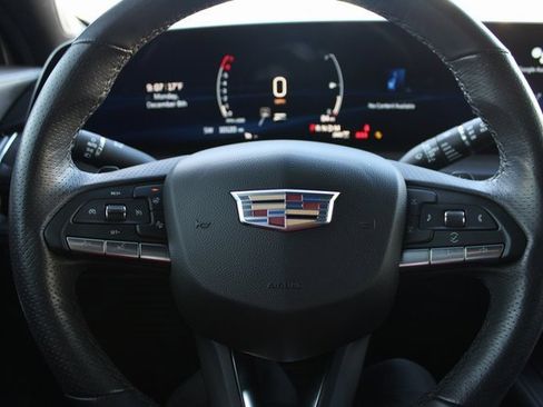 Used 2024 Cadillac XT4 Sport image 23