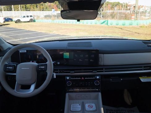New 2027 Hyundai Santa Fe SEL FWD image 18
