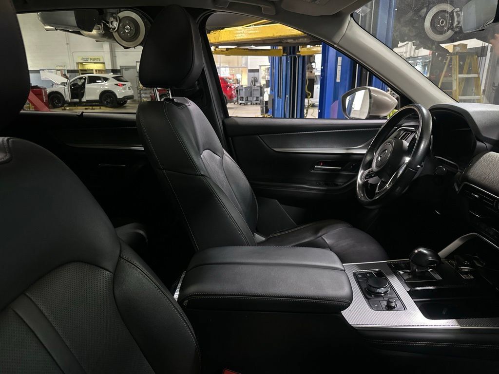 Used 2024 MAZDA CX-90 Plug-In Hybrid w/ Premium Pkg AWD/4WD image 7