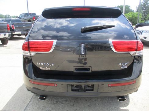Used 2014 Lincoln MKX AWD w/ Equipment Group 102A image 5