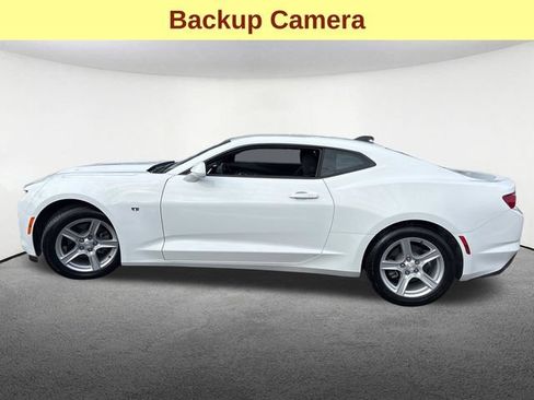 Certified 2024 Chevrolet Camaro LT RWD image 8