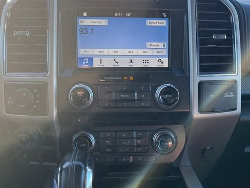 Used 2018 Ford F150 Lariat w/ Equipment Group 502A Luxury image 31