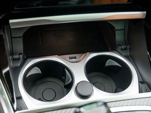 New 2026 BMW M850i xDrive image 24