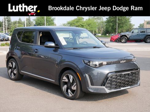 Used 2023 Kia Soul GT-Line FWD image 1