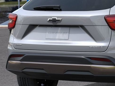 New 2026 Chevrolet Trax ACTIV w/ Driver Confidence Package FWD image 14