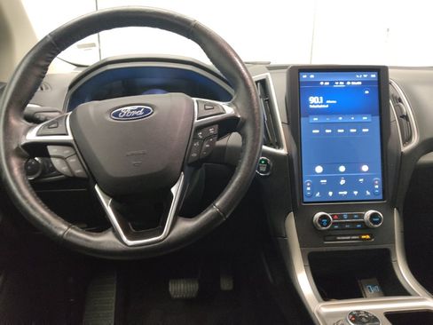Used 2023 Ford Edge SEL image 22