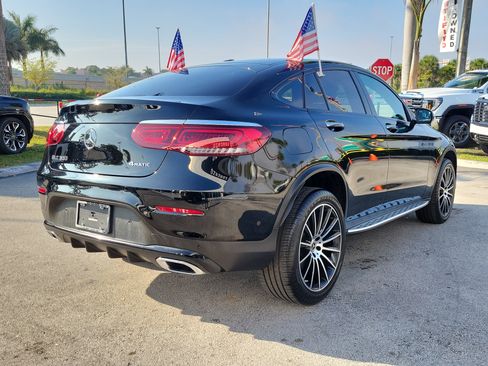 Used 2022 Mercedes-Benz GLC 300 4MATIC Coupe image 5
