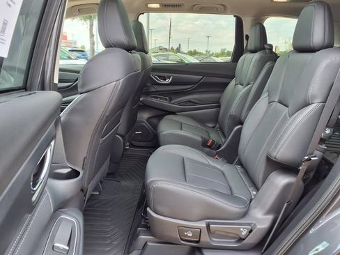 New 2026 Subaru Ascent Limited AWD/4WD image 8
