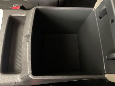 New 2026 Kia Carnival LXS image 35