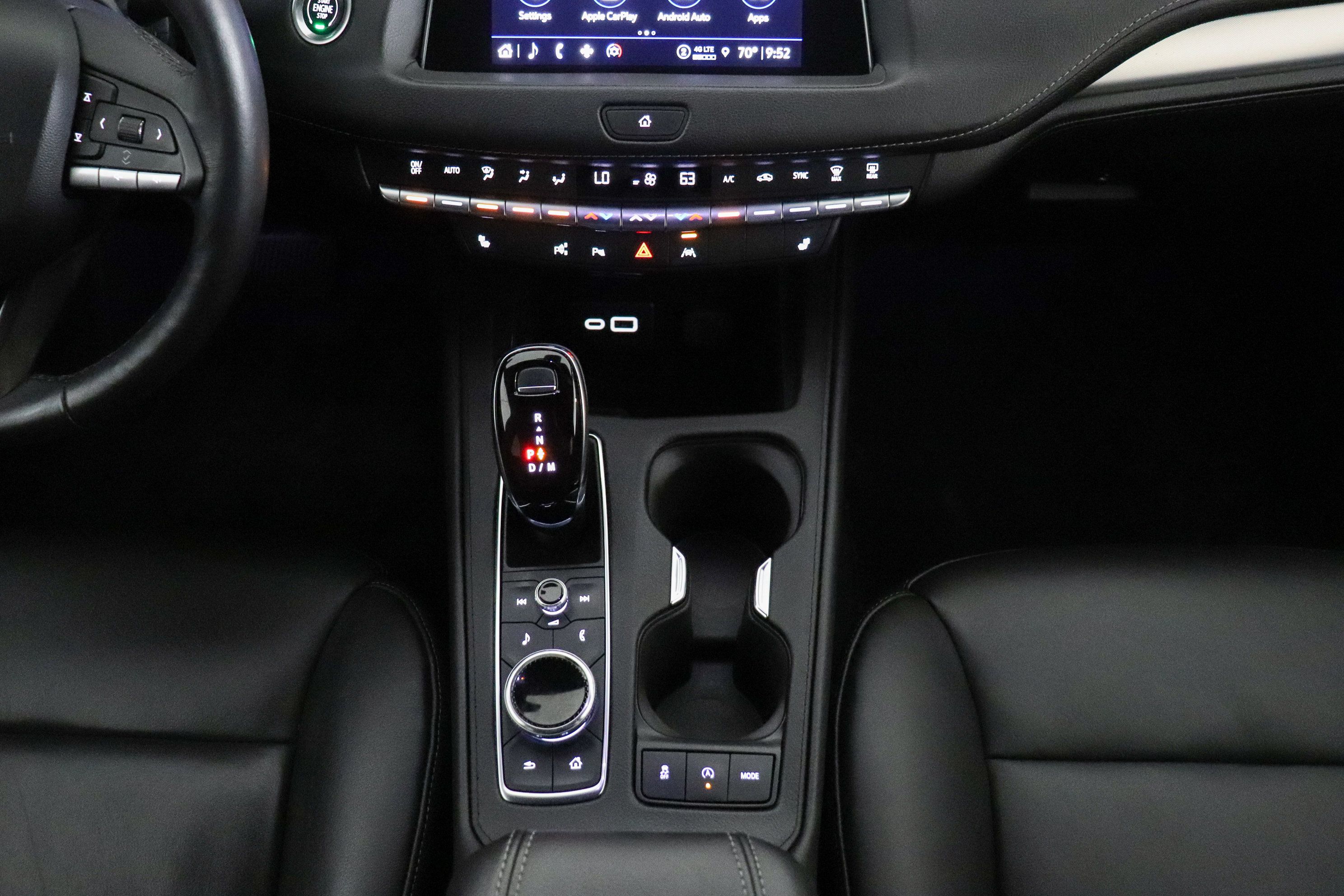 Used 2022 Cadillac XT4 Premium Luxury w/ Enhanced Visibility Package AWD/4WD image 26