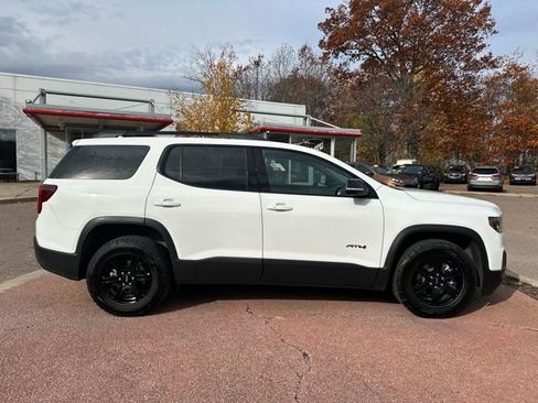 Used 2023 GMC Acadia AT4 w/ Preferred Package image 6