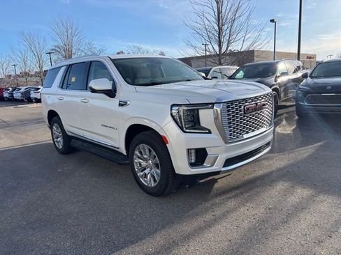Used 2024 GMC Yukon Denali image 4