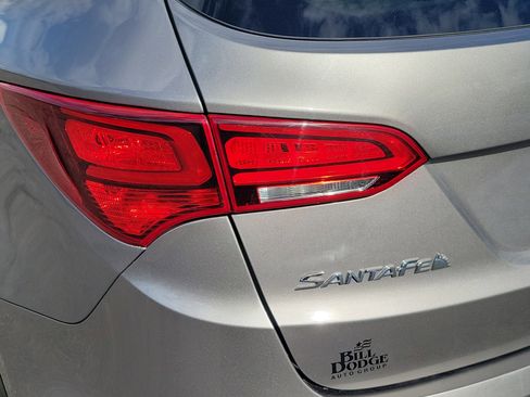 Used 2018 Hyundai Santa Fe Sport image 11