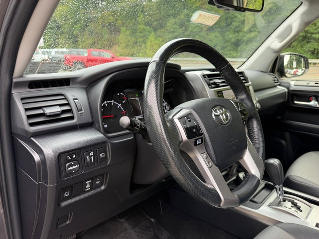 Certified 2023 Toyota 4Runner SR5 Premium w/ Moonroof Package AWD/4WD image 16