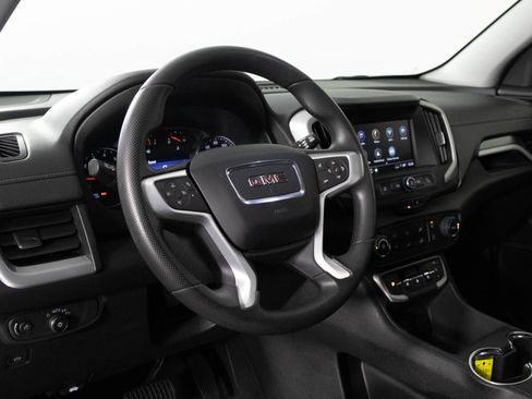 Certified 2023 GMC Terrain SLE image 5