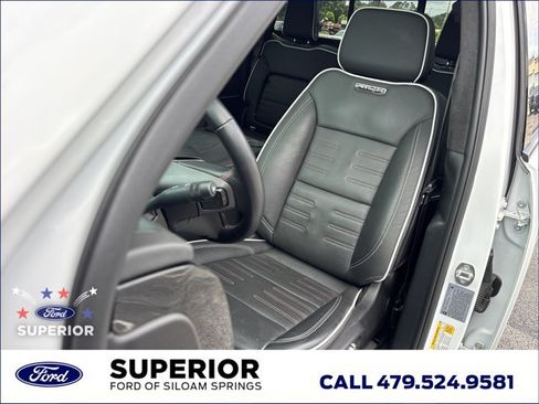 Used 2024 GMC Sierra 2500 AT4X AWD/4WD image 27
