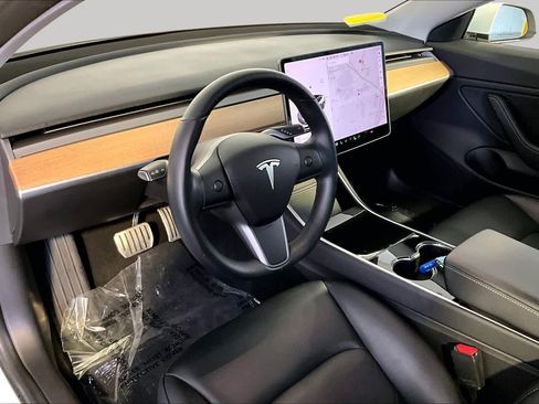 Used 2018 Tesla Model 3 Long Range AWD/4WD image 16