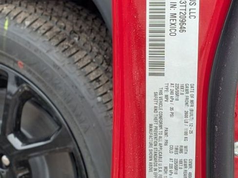 New 2026 Jeep Compass Latitude image 28