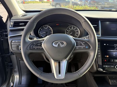 Certified 2025 INFINITI QX50 Pure image 16