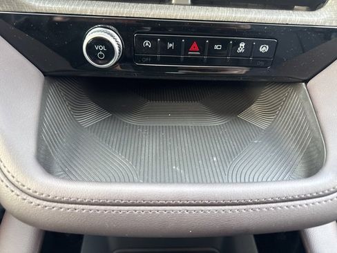 New 2026 Ford Explorer Platinum w/ LUX Leather Package image 38