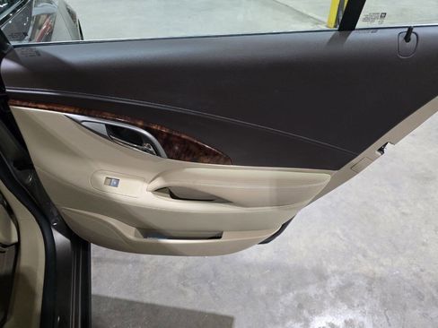 Used 2011 Buick LaCrosse CXS w/ Driver Confidence Package FWD image 31